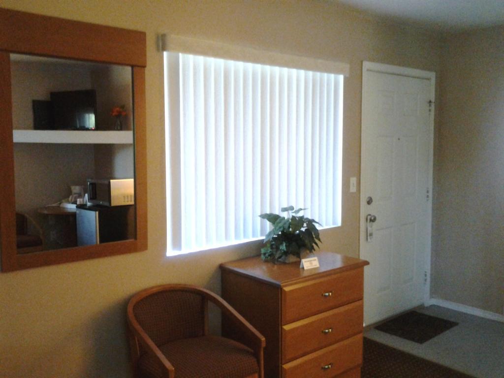 Maple Leaf Motel Shady Cove Δωμάτιο φωτογραφία