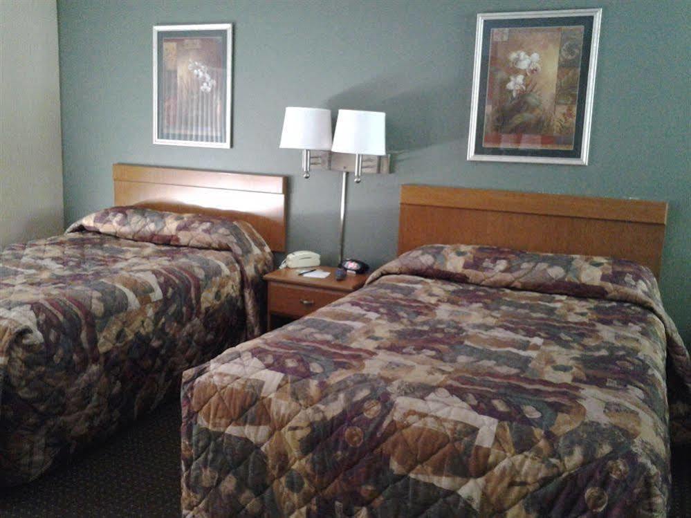 Maple Leaf Motel Shady Cove Εξωτερικό φωτογραφία